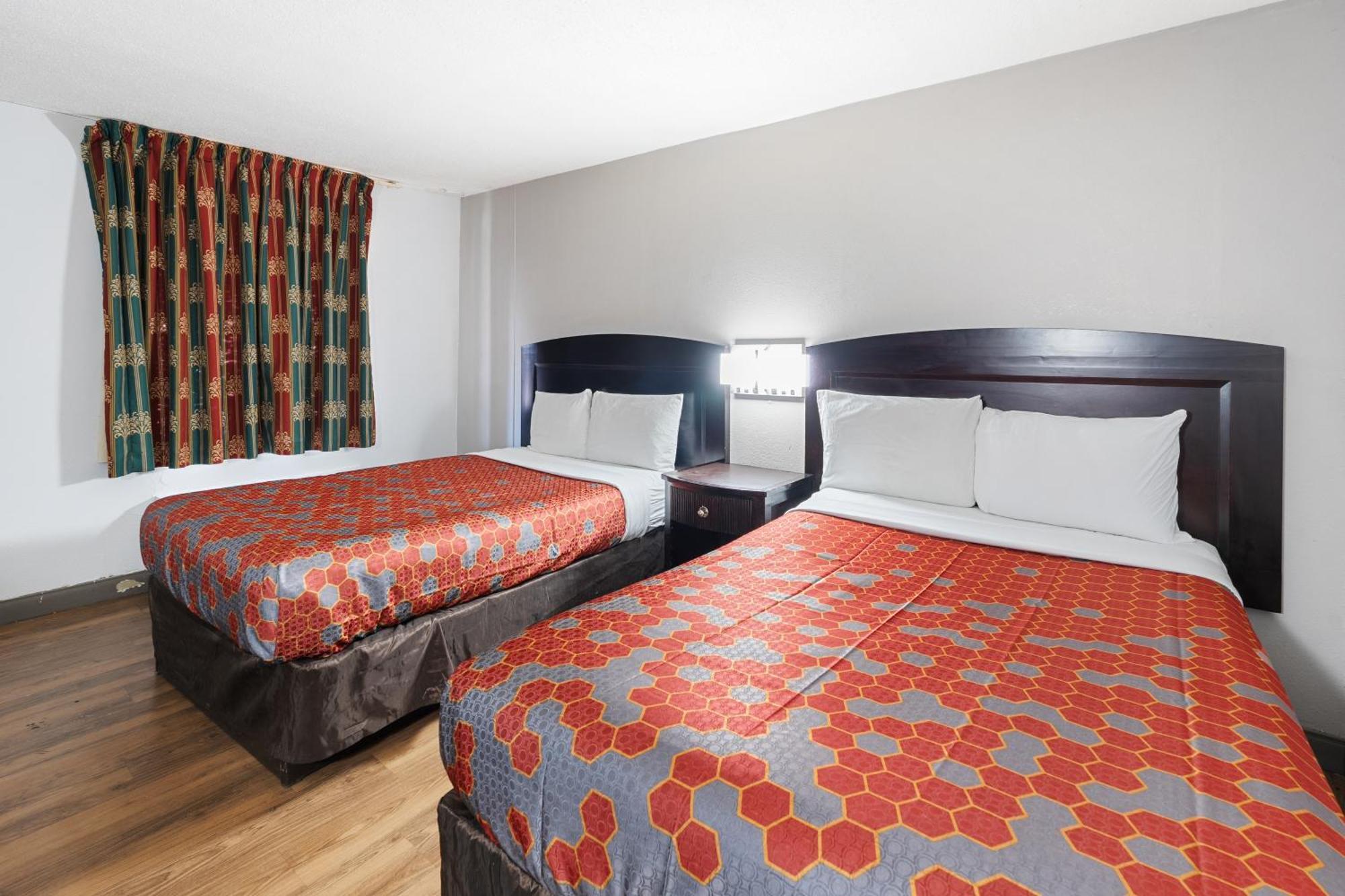 Red Carpet Inn Philadelphia Airport Lester Exterior photo